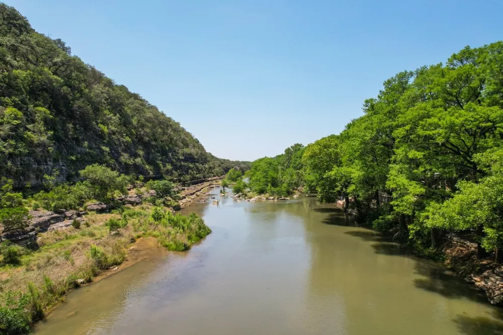 8560 RIVER RD ROAD New Braunfels, TX 78132