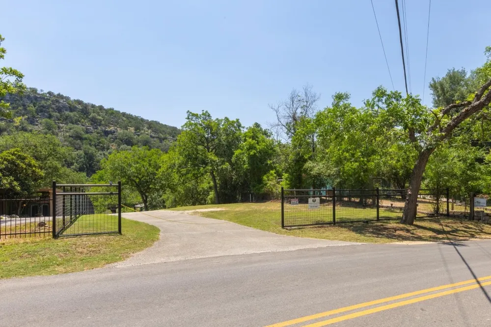 8560 RIVER RD ROAD New Braunfels, TX 78132
