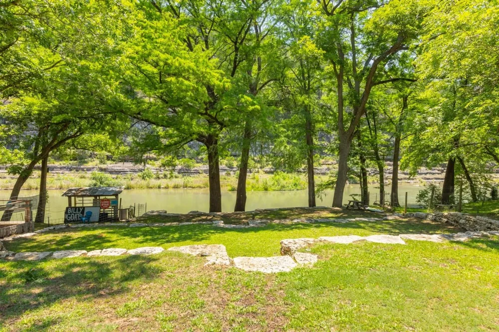 8560 RIVER RD ROAD New Braunfels, TX 78132