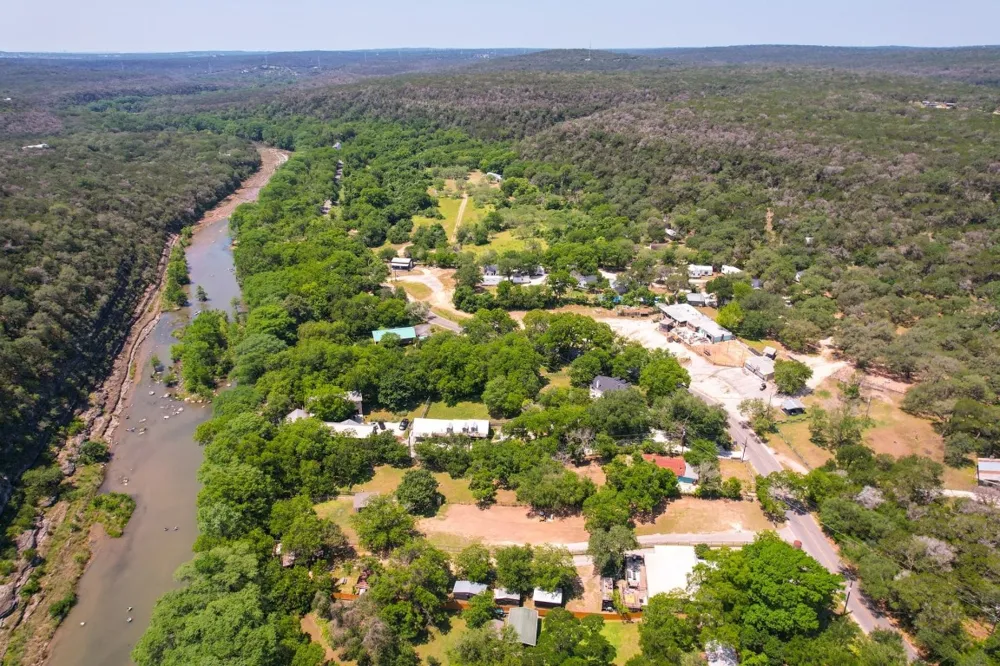 8560 RIVER RD ROAD New Braunfels, TX 78132
