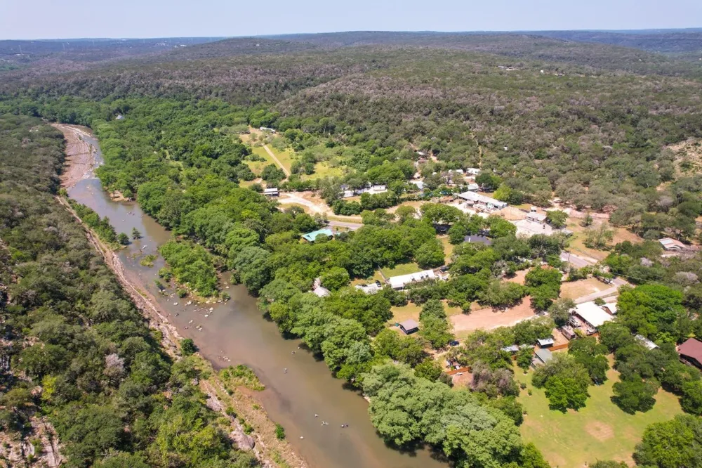8560 RIVER RD ROAD New Braunfels, TX 78132