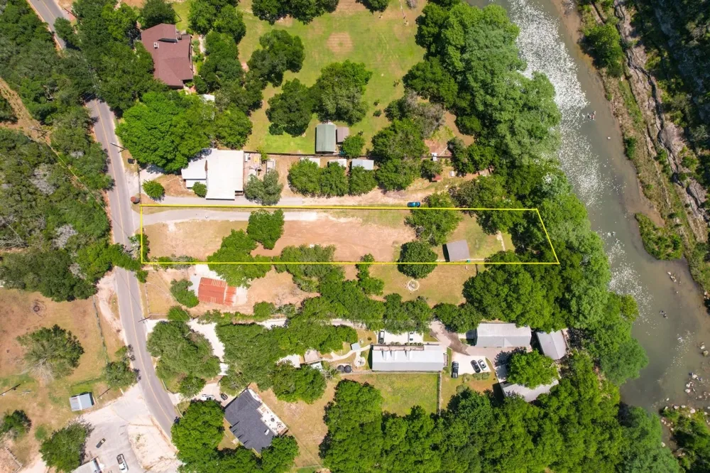 8560 RIVER RD ROAD New Braunfels, TX 78132