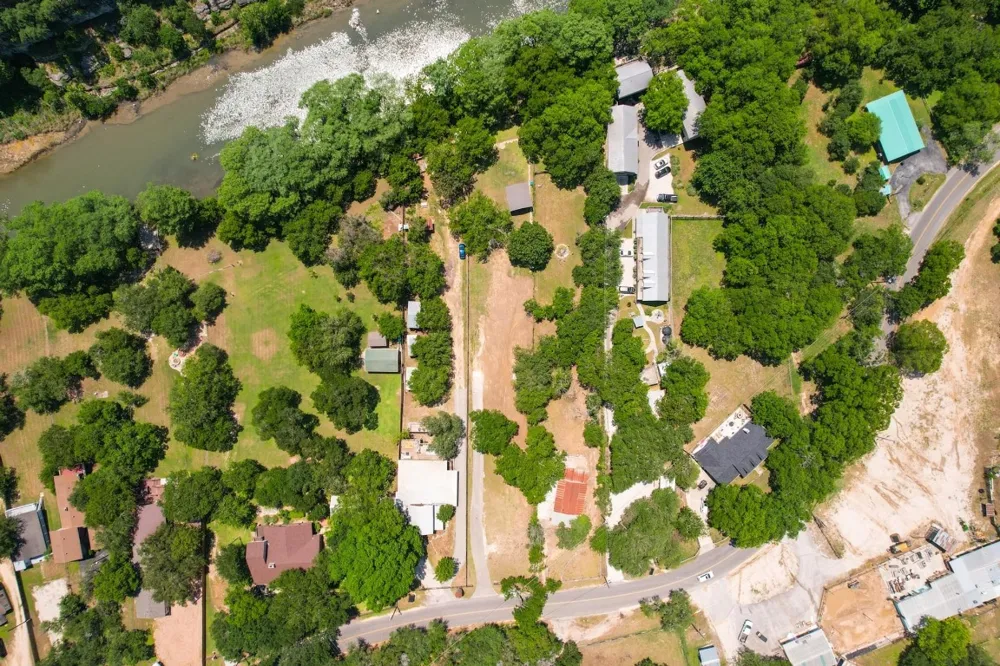 8560 RIVER RD ROAD New Braunfels, TX 78132