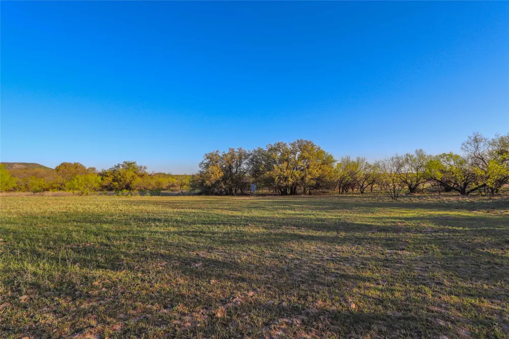 1952 FM 1689 Comanche, TX 76442