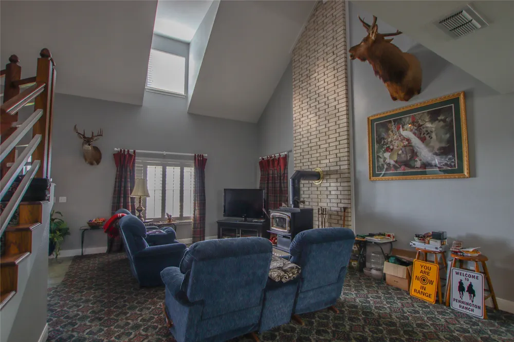 1952 FM 1689 Comanche, TX 76442