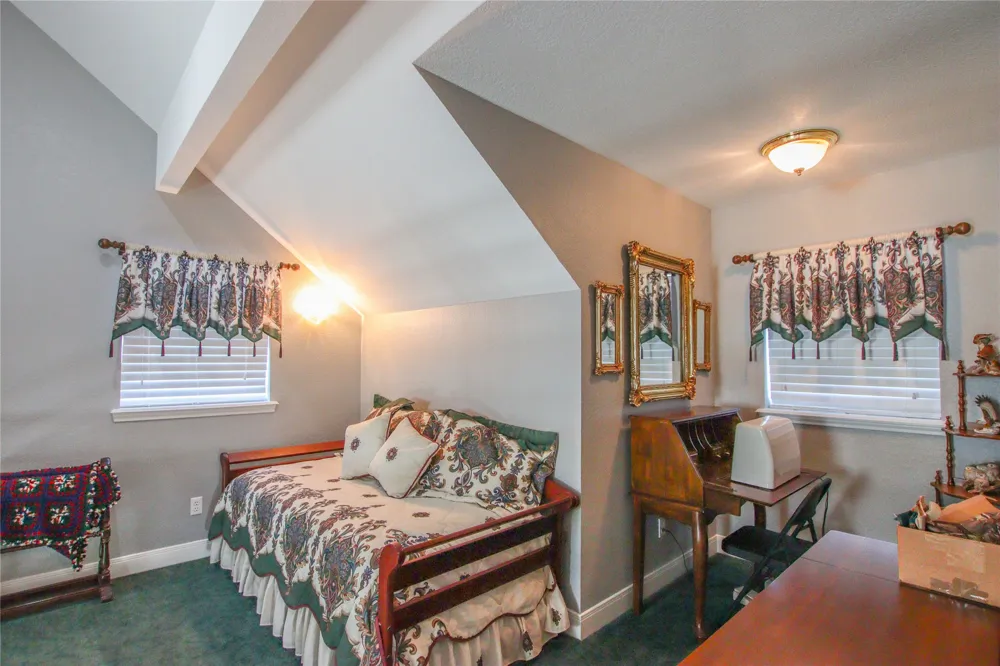 1952 FM 1689 Comanche, TX 76442