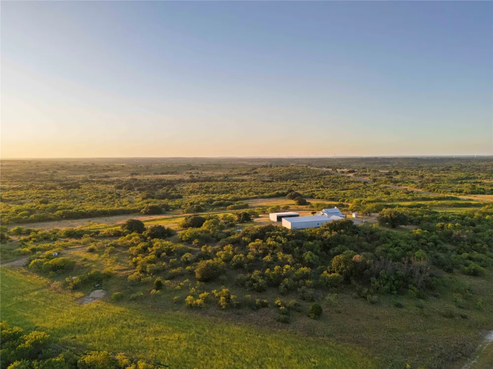 1952 FM 1689 Comanche, TX 76442