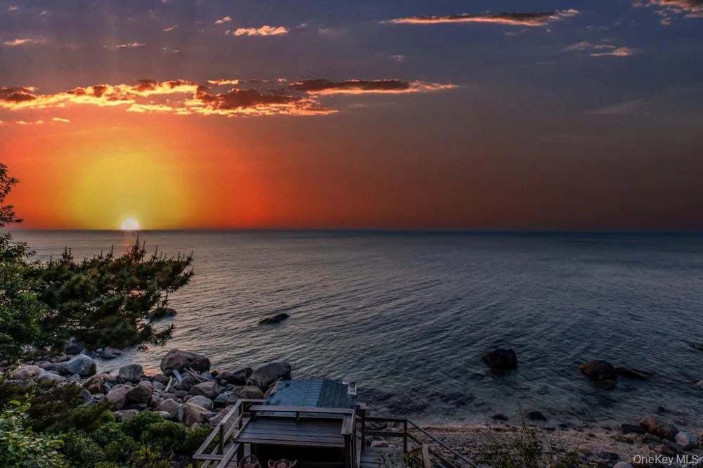 2100 Sound Drive Greenport, NY 11944