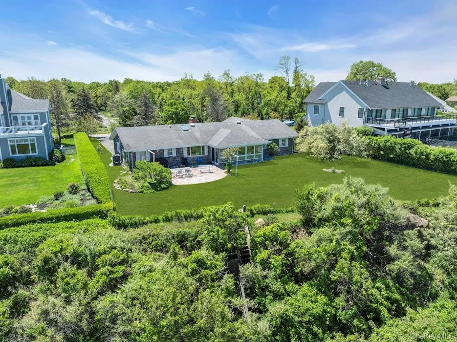 2100 Sound Drive Greenport, NY 11944