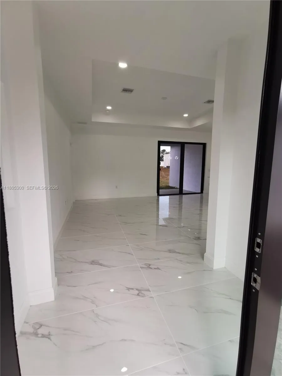 326 Nathan Ave Lehigh Acres, FL 33974