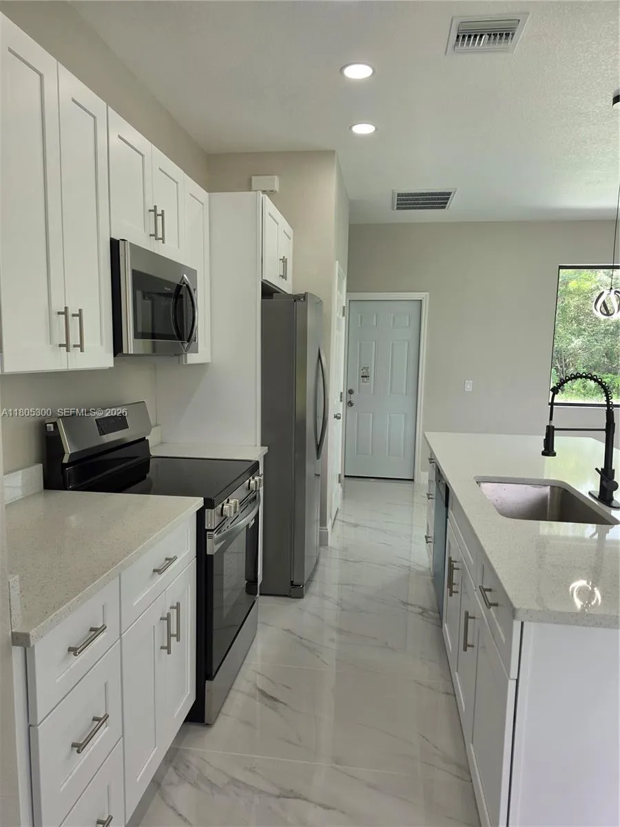 326 Nathan Ave Lehigh Acres, FL 33974