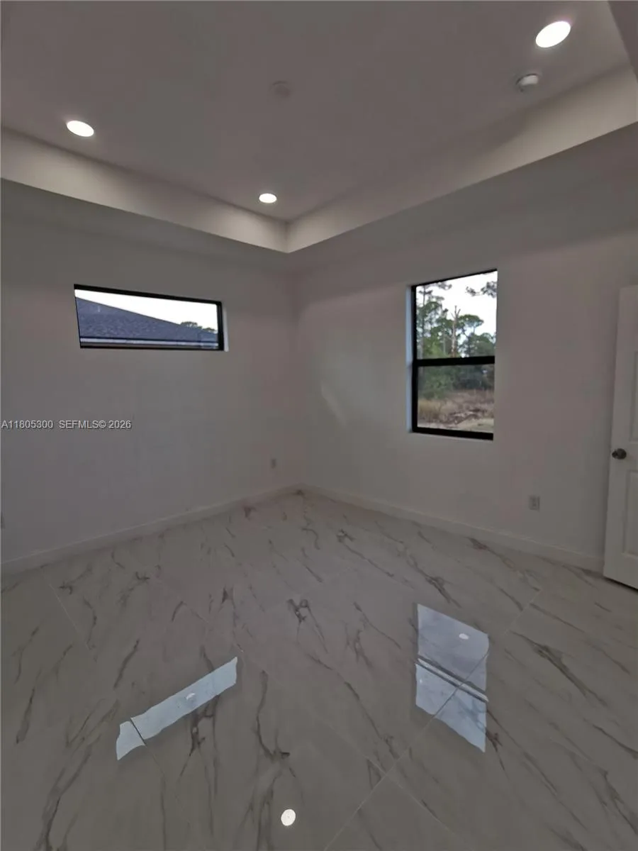 326 Nathan Ave Lehigh Acres, FL 33974