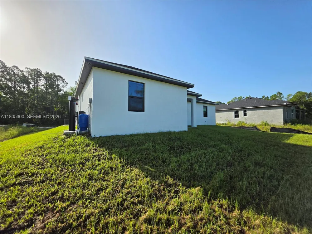 326 Nathan Ave Lehigh Acres, FL 33974