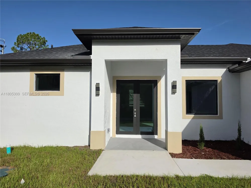 326 Nathan Ave Lehigh Acres, FL 33974