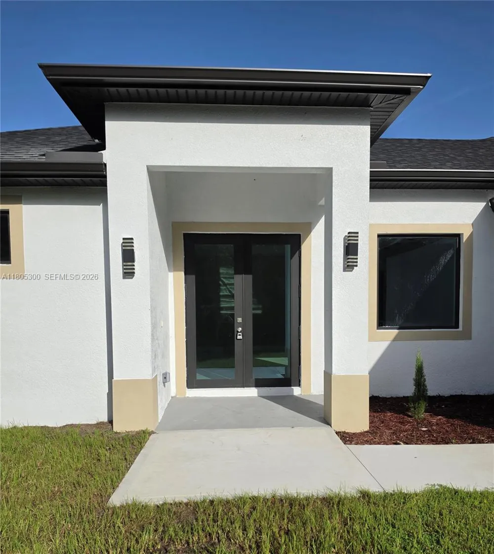 326 Nathan Ave Lehigh Acres, FL 33974