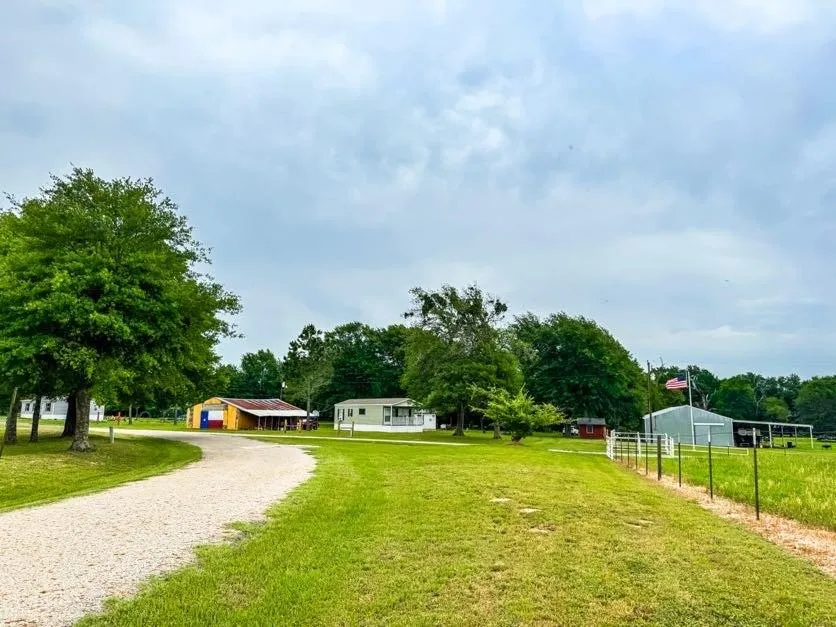 County Road 891 Jewett, TX 75846