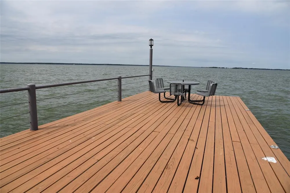 6465 Peninsula Road Kerens, TX 75144