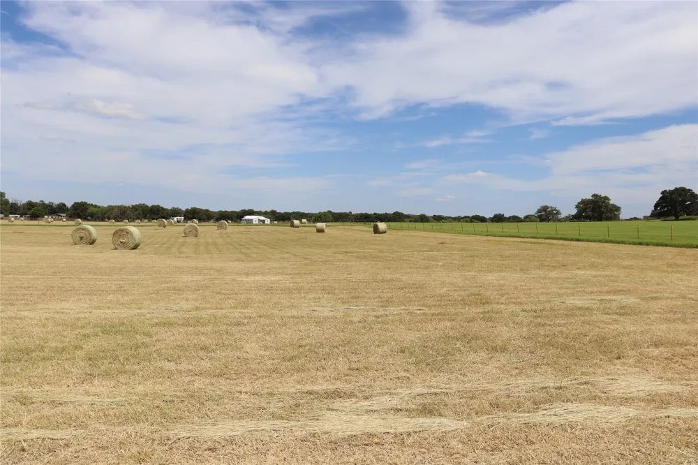 1952 County Road 103 Comanche, TX 76442