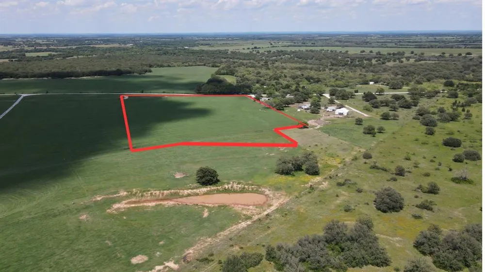 1952 County Road 103 Comanche, TX 76442