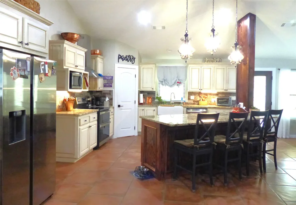 125 Parkview Brady, TX 76825
