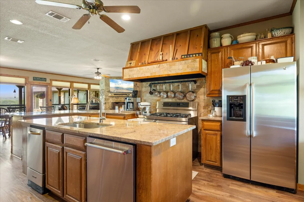 3165 Fm 51 Bluff Dale, TX 76043