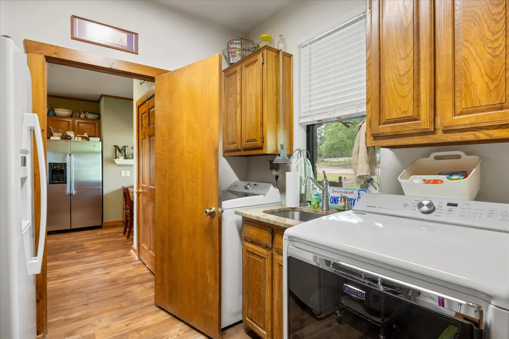 3165 Fm 51 Bluff Dale, TX 76043