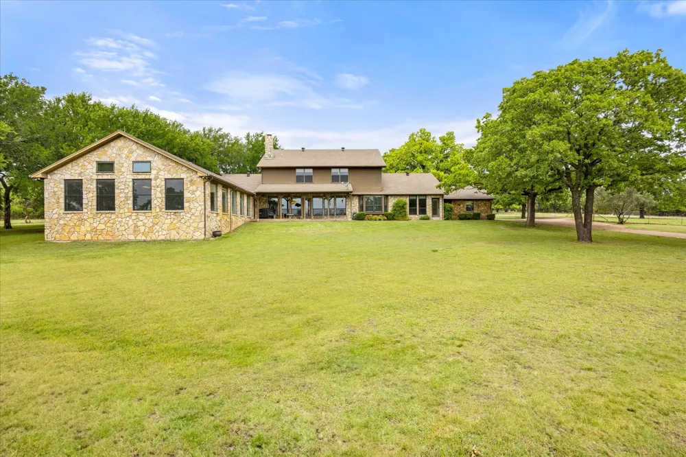 3165 Fm 51 Bluff Dale, TX 76043