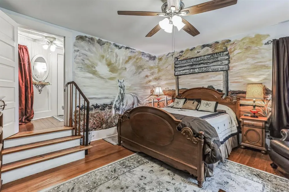 203 W Commerce St San Saba, TX 76877