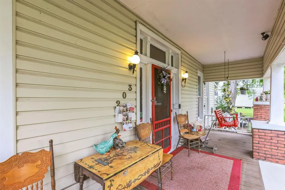 203 W Commerce St San Saba, TX 76877