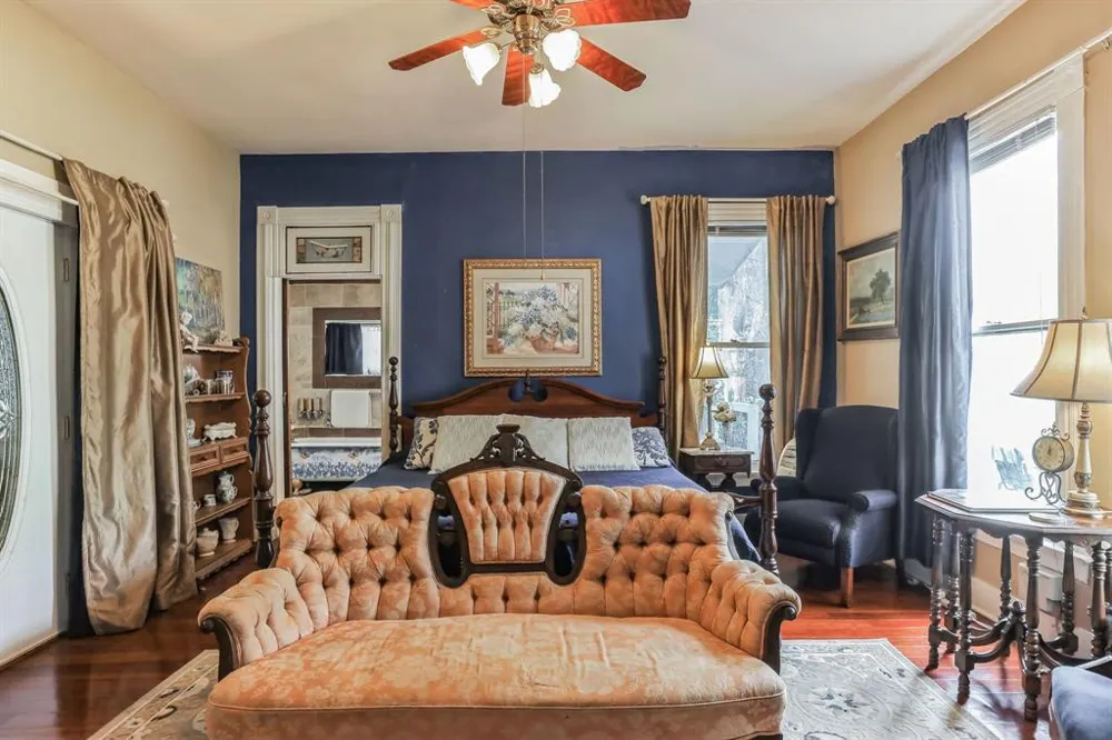 203 W Commerce St San Saba, TX 76877