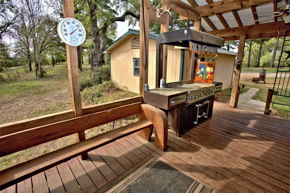 998 County Road 311 Tyler, TX 75706