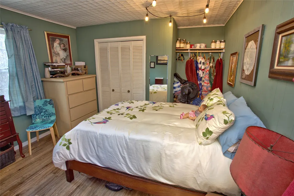 998 County Road 311 Tyler, TX 75706