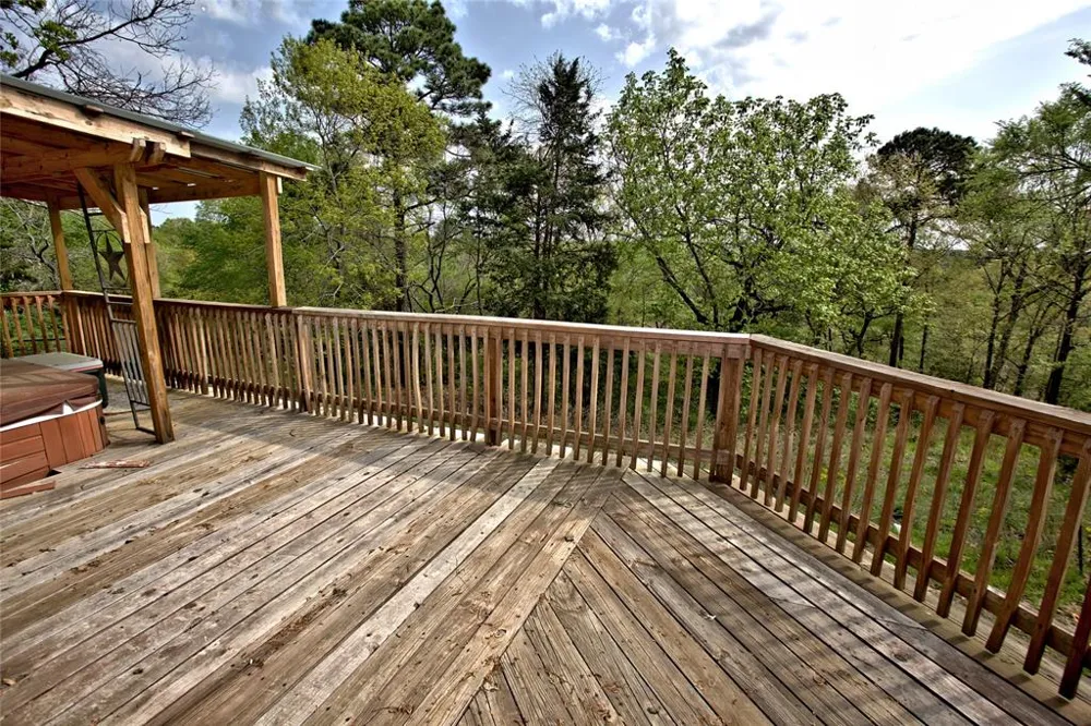 998 County Road 311 Tyler, TX 75706