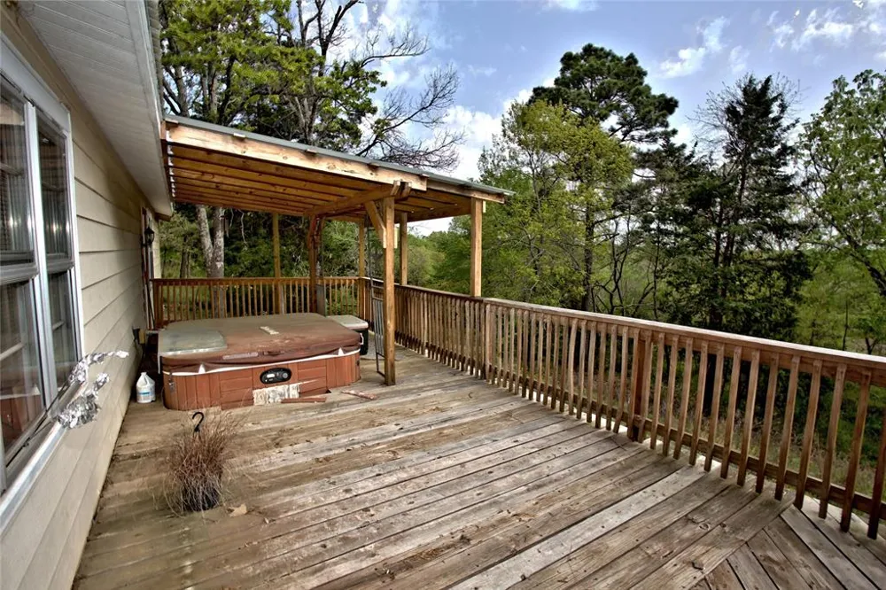 998 County Road 311 Tyler, TX 75706