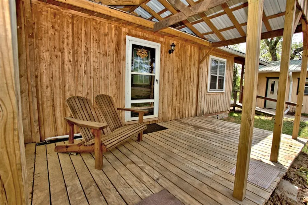 998 County Road 311 Tyler, TX 75706