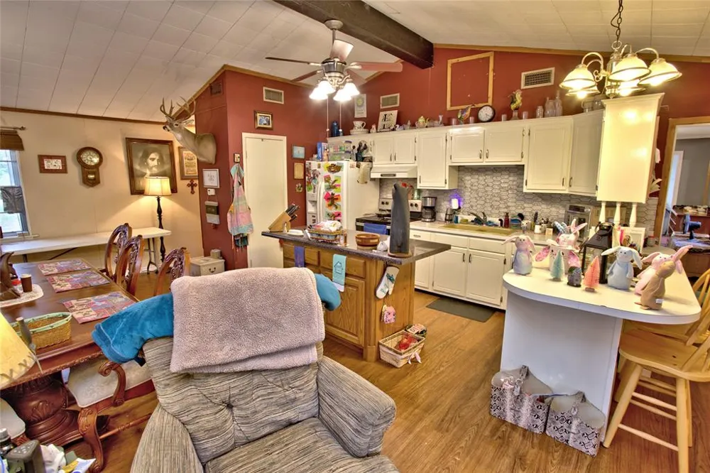 998 County Road 311 Tyler, TX 75706