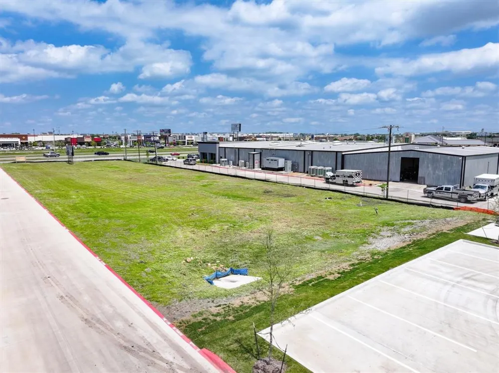 503 E US  80 Forney, TX 75126