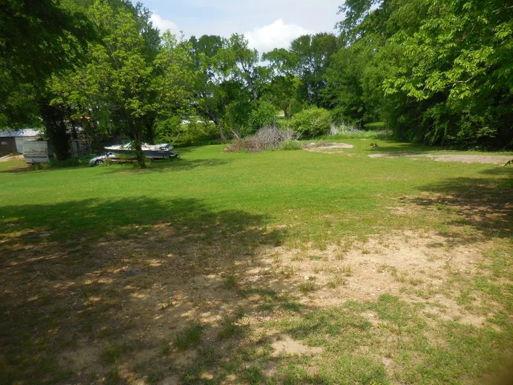 Garrett Avenue East Tawakoni, TX 75472