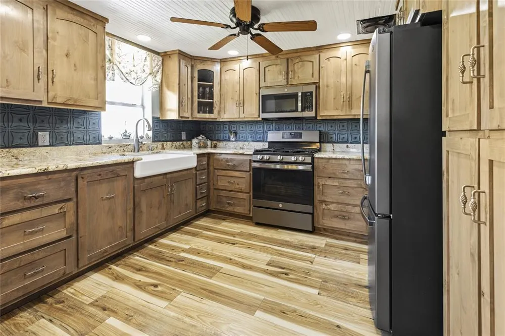 725 County Road 520 Evant, TX 76525