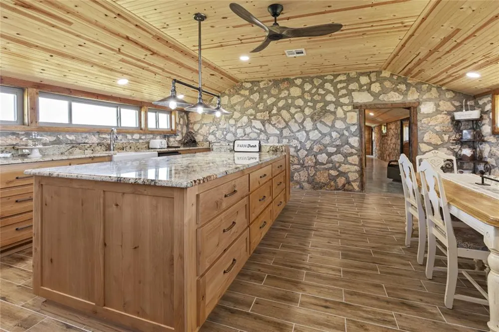 725 County Road 520 Evant, TX 76525