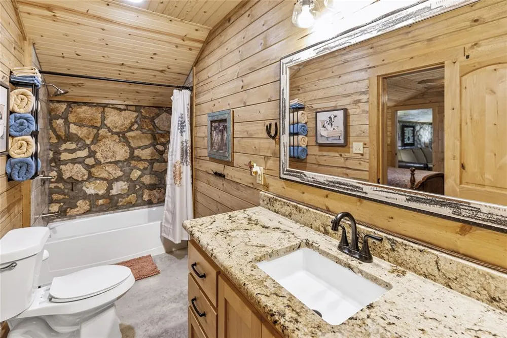 725 County Road 520 Evant, TX 76525