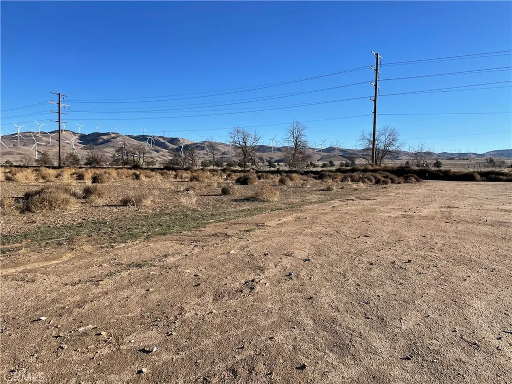 20028 Tehachapi Willow Springs Rd Tehachapi, CA 93561