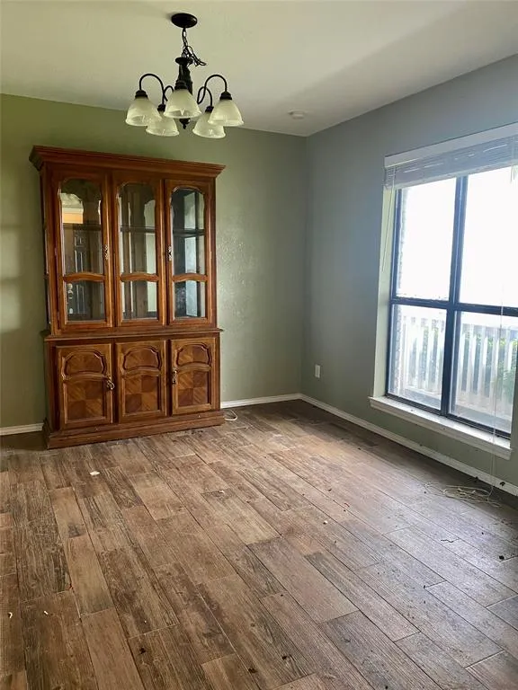 218 County Road 2992 Windom, TX 75492