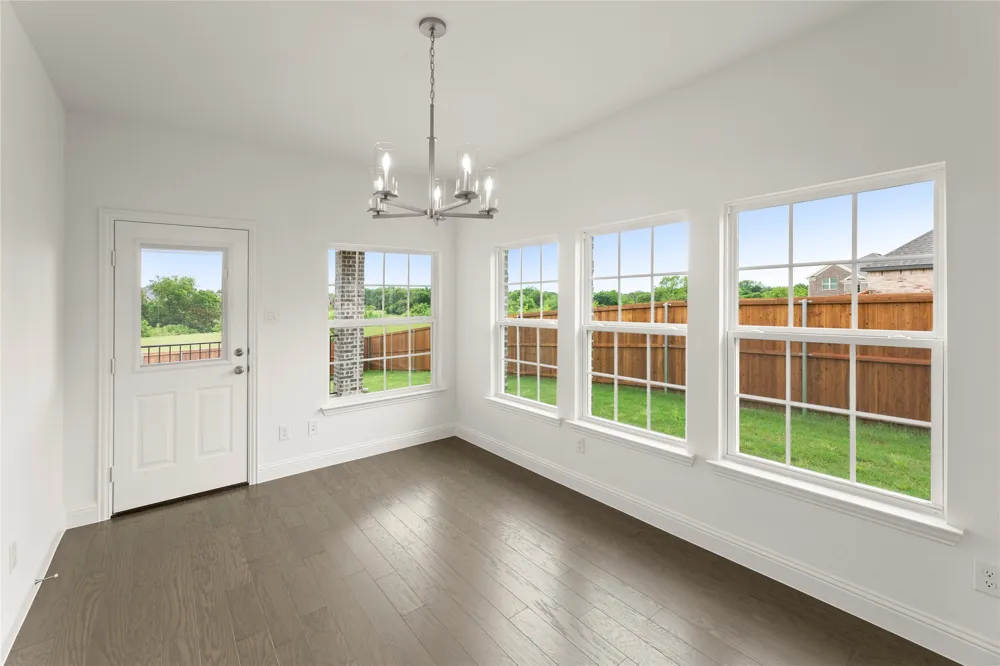 12710 Meadow Glen Rowlett, TX 75089