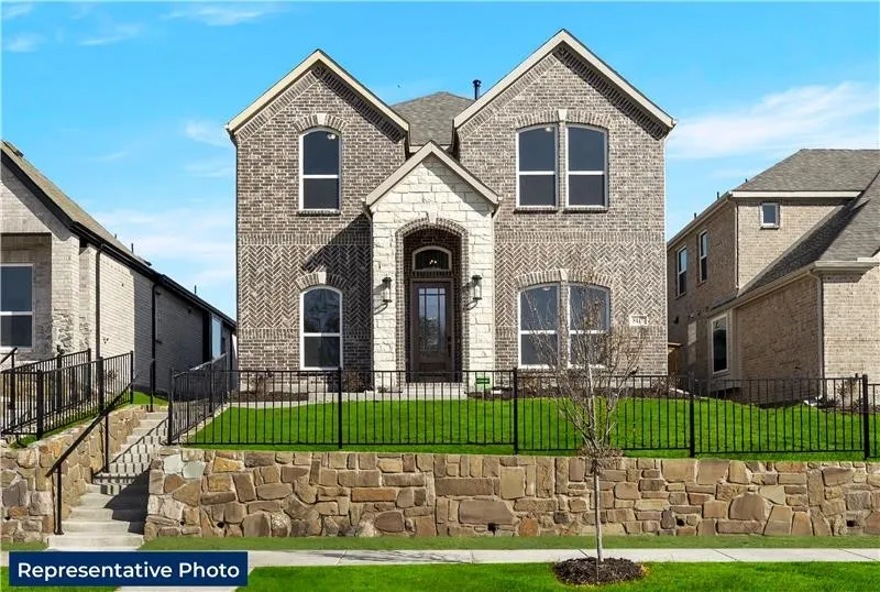 12710 Meadow Glen Rowlett, TX 75089