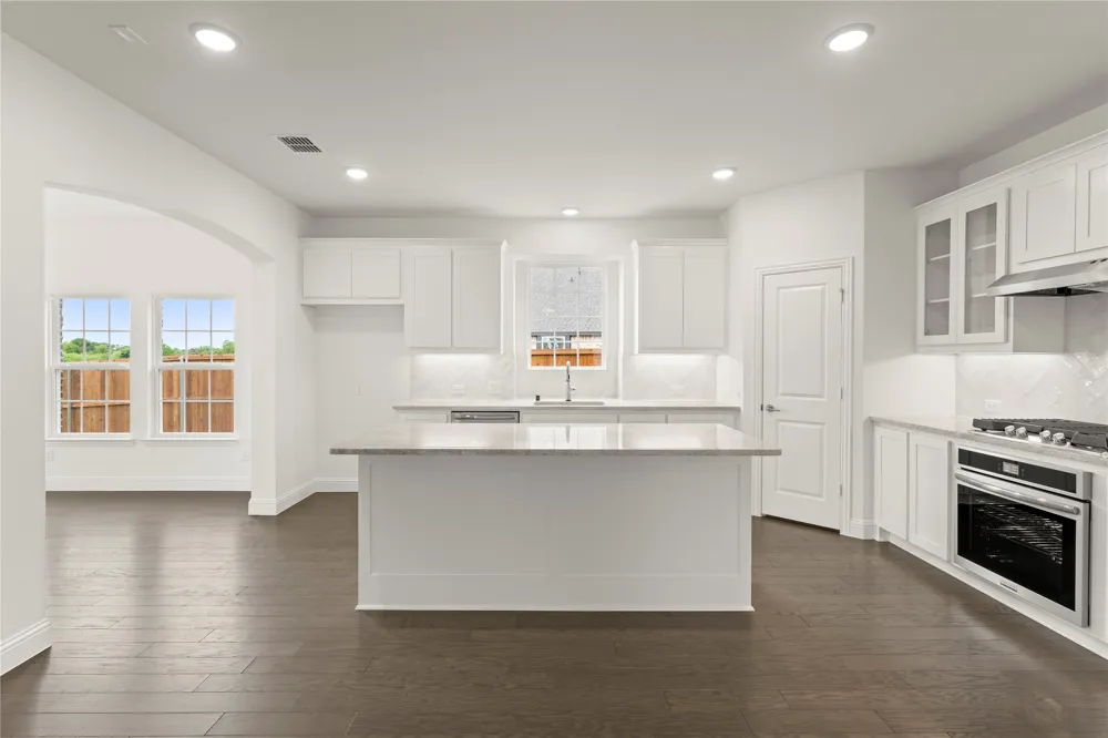 12710 Meadow Glen Rowlett, TX 75089