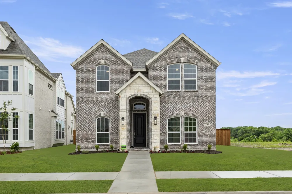 12710 Meadow Glen Rowlett, TX 75089