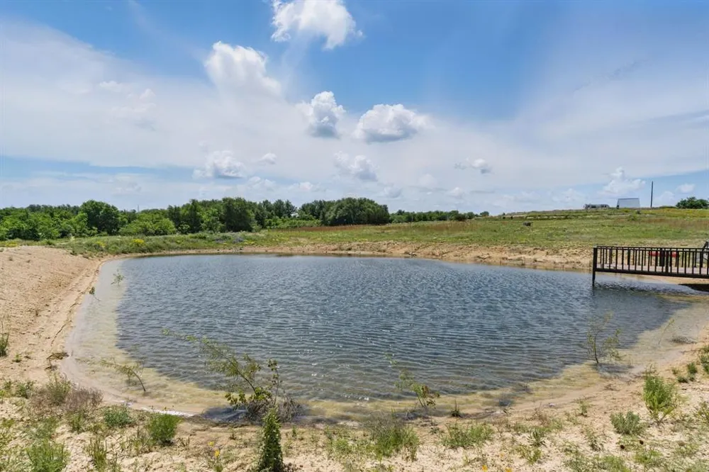 1613 County Road 440 De Leon, TX 76444