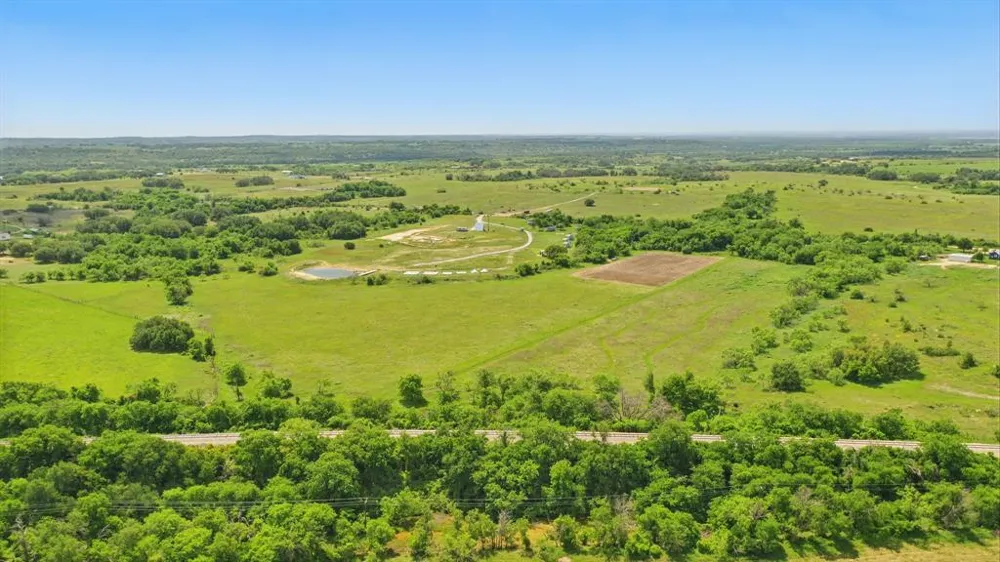 1613 County Road 440 De Leon, TX 76444