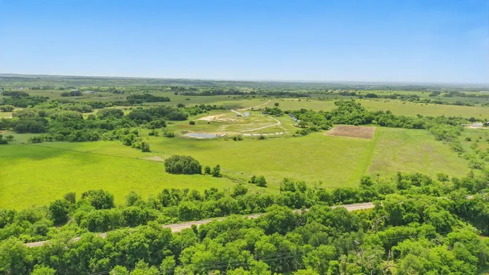 1613 County Road 440 De Leon, TX 76444